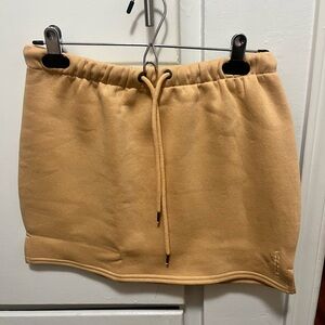 **BRAND NEW** Volcom Sweat Skirt